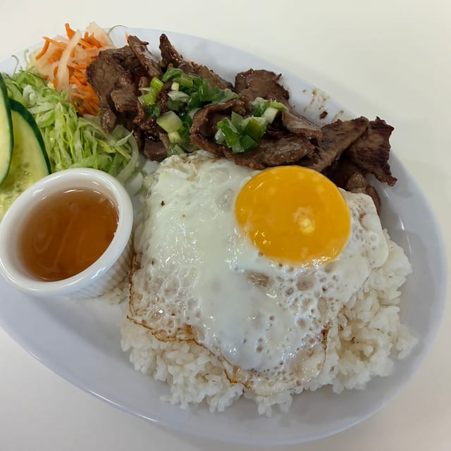 Grilled Beef Rice Plate.