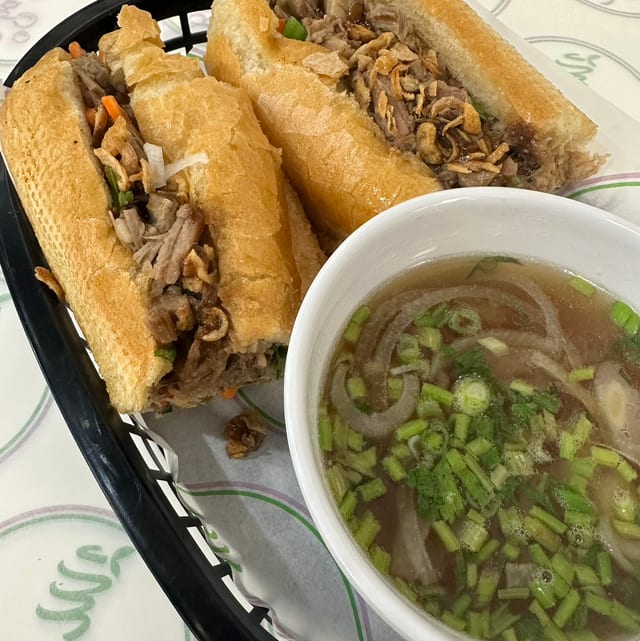 Pho Mi.